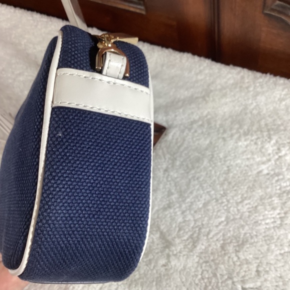 Michael Michael Kors Nautical Camera Bag  NWT - Picture 3 of 10